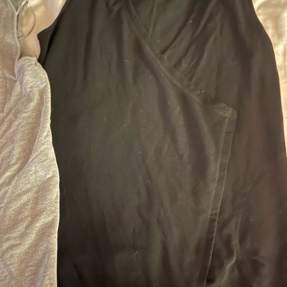 Shrugs - Picture 5 of 5